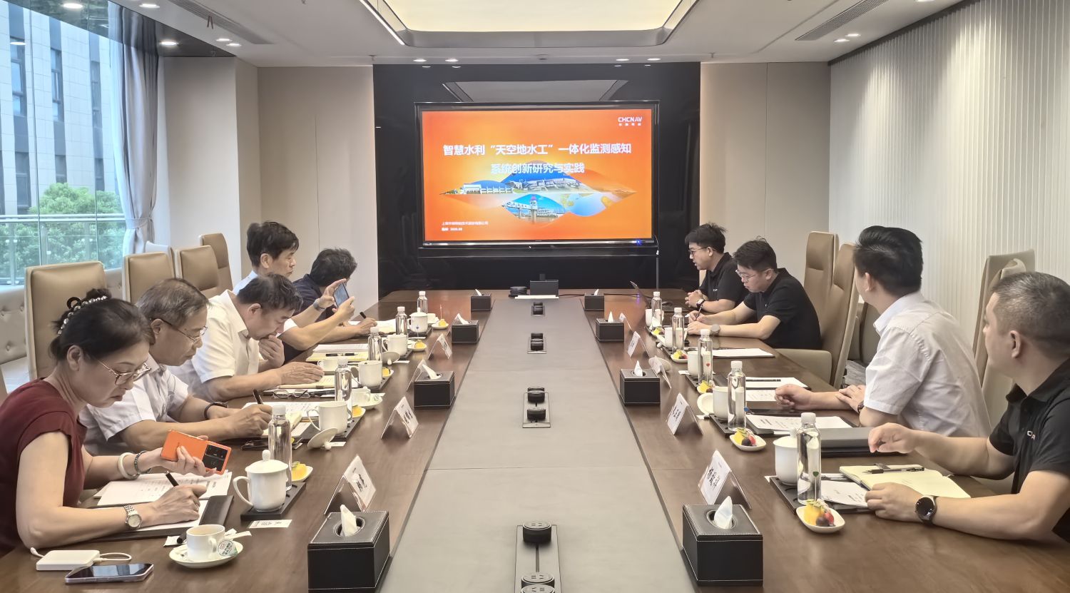 聚焦智慧水利科技创新，精准服务会员企业高质量发展——市水利工程协会刘晓涛会长赴华测导航走访调研